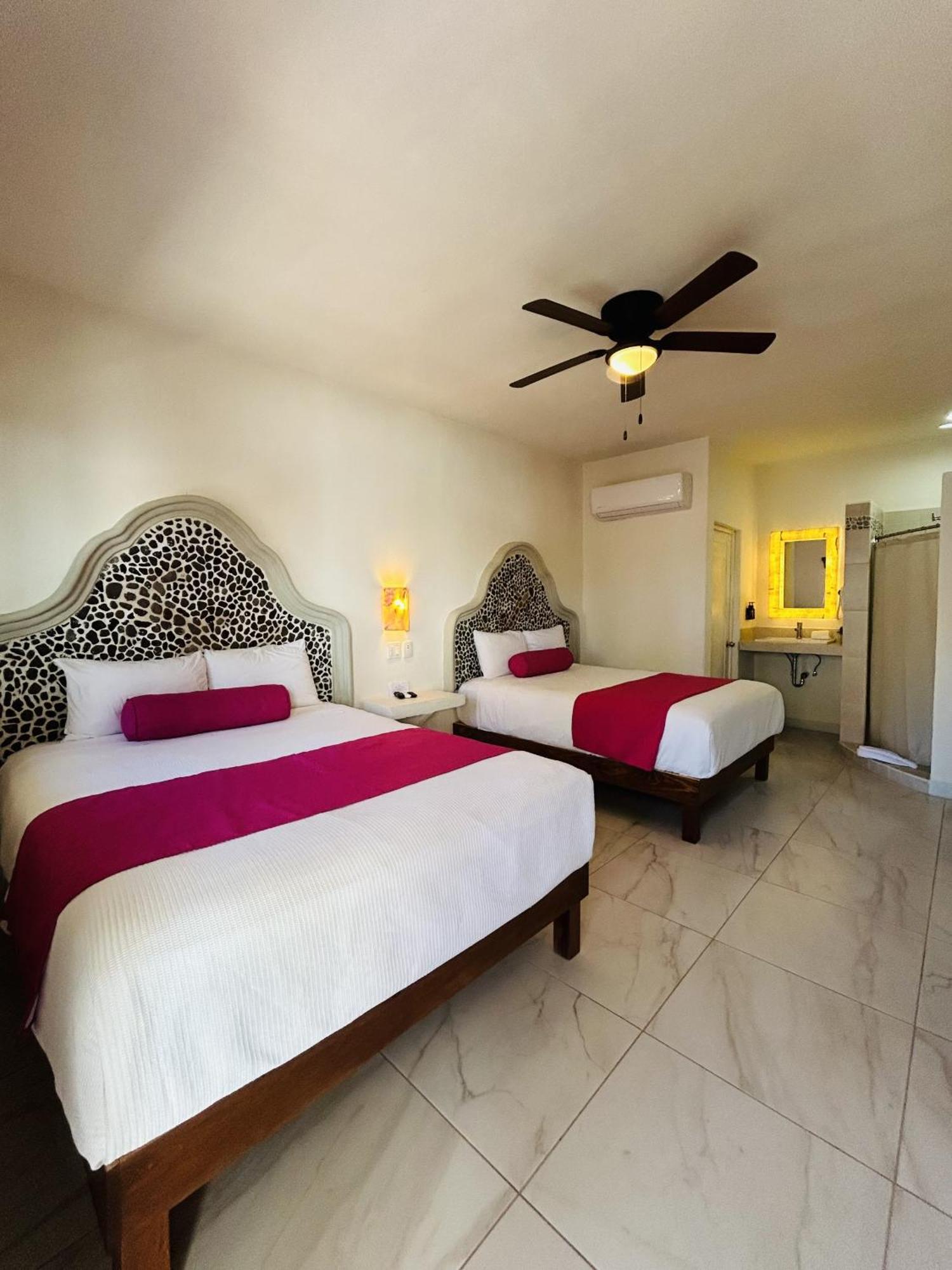 לורטו Rosarito Hotel מראה חיצוני תמונה